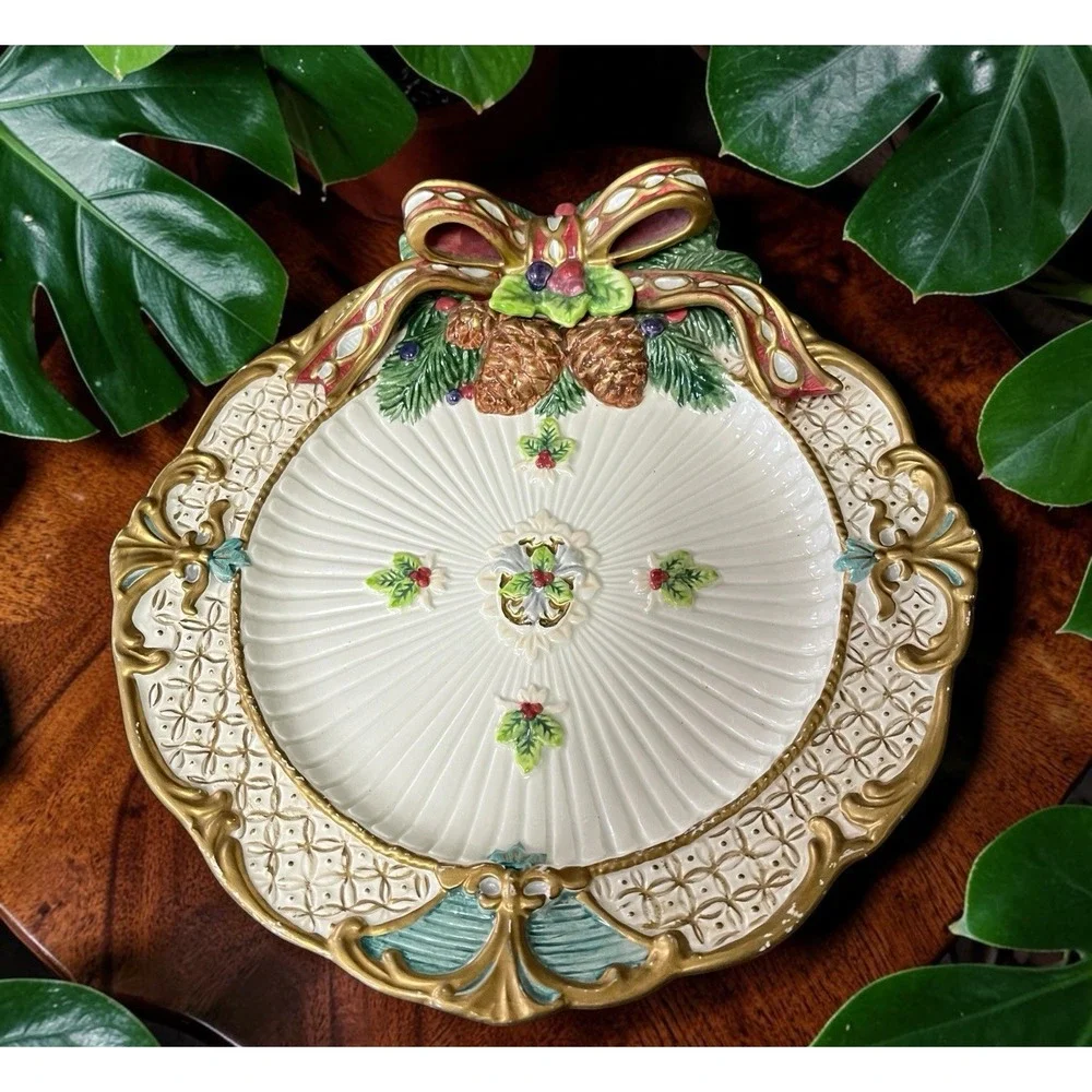Fitz & Floyd Classics Florentine Canape Snack Plate Christmas Holly Bow Pinecone